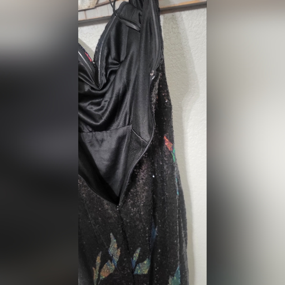 NWT-Love & Lemonade Sequin  Mermaid Gown Black Sweetheart Off Shoulder Size L - Picture 6 of 9